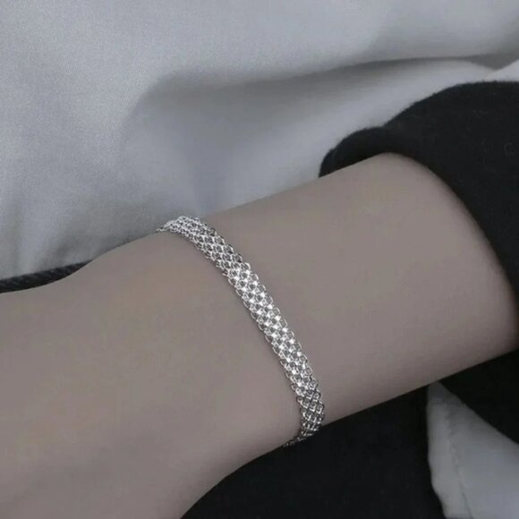 925 Sterling Silver Dainty Chain Link Bracelet - Picture 2 of 6